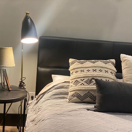 Private Room & Private Bathroom In Le Plateau Montreal Luaran gambar