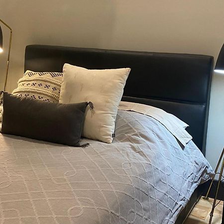 Private Room & Private Bathroom In Le Plateau Montreal Luaran gambar
